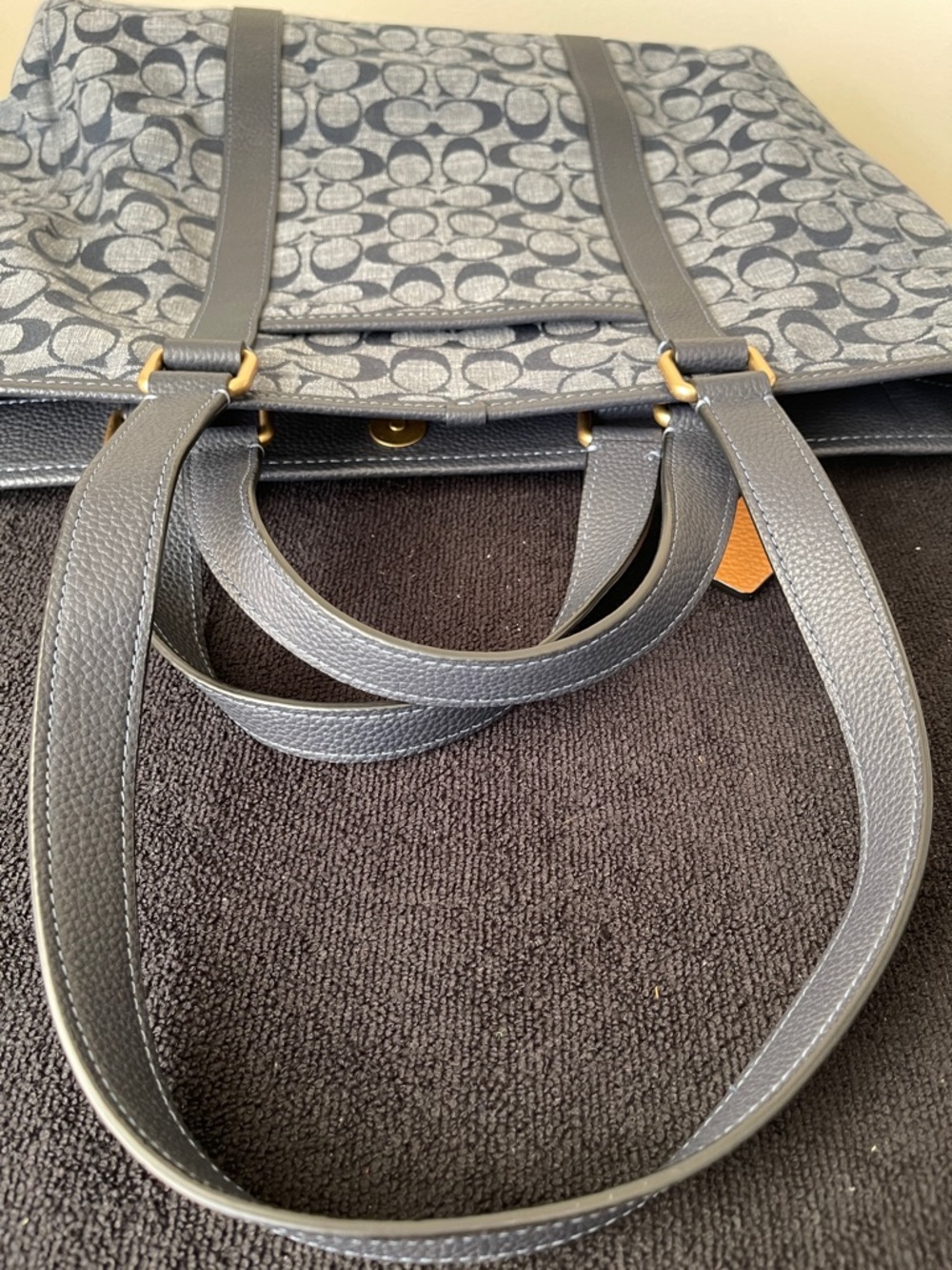 Coach Signature Navy Patterned Tote with Tan Leather Tag - Picture 4 of 9